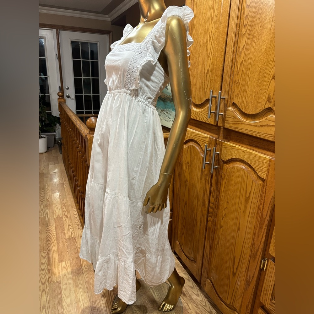 a'gaci White Maxi Dress with Ruffle Details - Picture 2 of 7